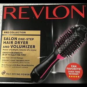Revlon hair dryer and volumizing brush